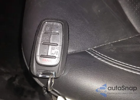 2025 Chrysler Pacifica Select из США, поврежденный, VIN 2C4RC1BG1SR579071